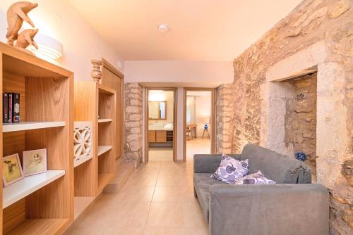 Acrothea Villa Heated Pool