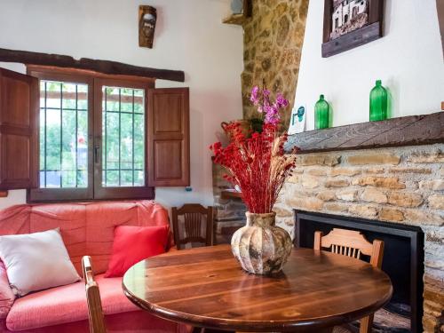  Cozy Cottage in El Padul with Swimming Pool in Padul