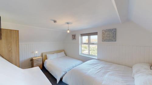 J KYNS APARTHOME chambre d'hôte Weoley Castle