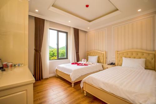 Maya Hotel 2, Con Dao