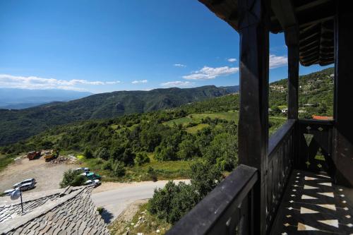Hotel Leshten - image 4
