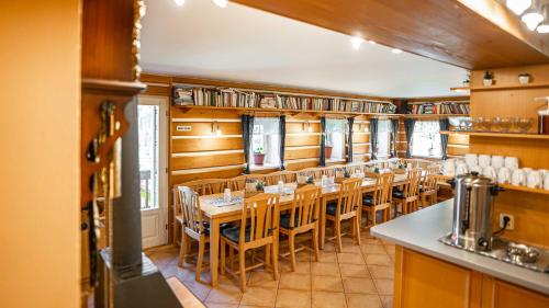 Restaurant, Penzion Topas in Pec pod Snezkou