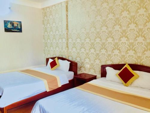 2 king beds