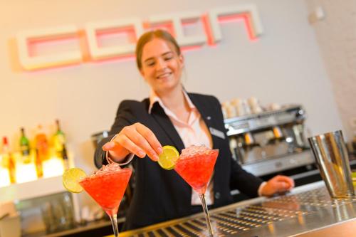 Teaching Hotel - image 10