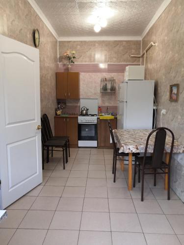 Apartments na Shaumyana - image 5