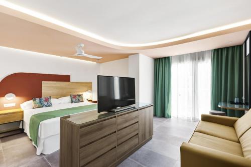 room detail thumbnail 0