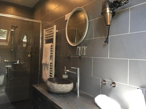 ห้องน้ำ, Boutique Hotel B&B Fleurie in แซ็ง-ตาม็อง-มงรงด์