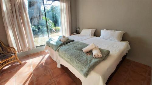 2 twin beds