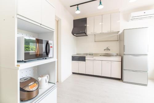 이시가키 レジーナ石垣 ブルーステージ (レジーナ石垣 ブルーステージ) 4성급 싱글룸 수영장