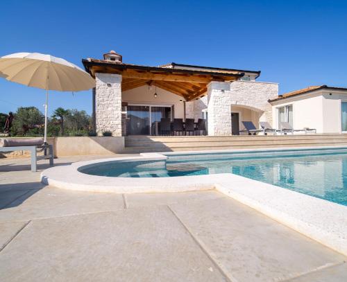 Mirana Luxury Villas - image 5