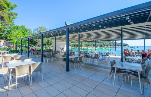 Centinera Deluxe Mobile Homes - image 2