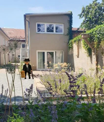 Travel Art Boardinghouse in Neuruppin, Deutschland