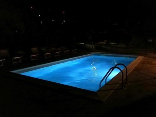 Swimming pool, Villaggio Turistico Il Lago Dorato in Carlazzo