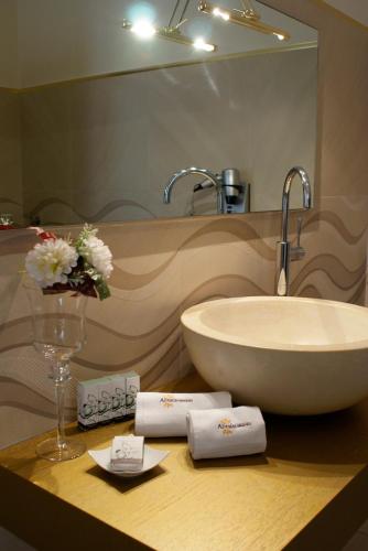 B&B Angela - image 9