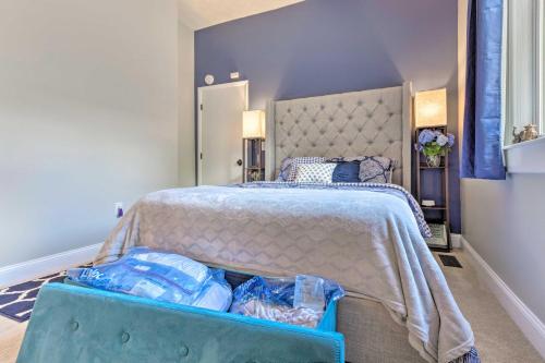 Private Solar Hill Apartment in Downtown Bristol! - image 6