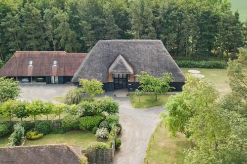 Viesnīcas āriene, Great Higham Barn by Bloom Stays in Milstead
