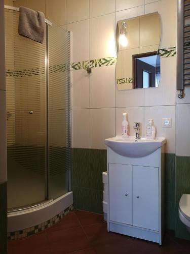 Apartment (4 Adults) image 4