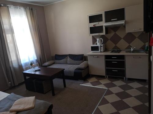 Apartment (2-4 Adults) image 2