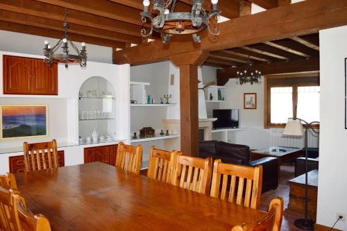 Facilities, La Canaleja in Other