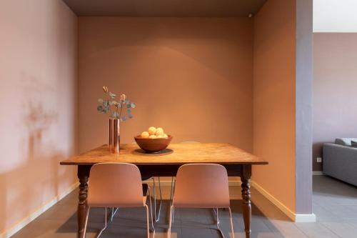 DestinationBCN Universitat Apartments