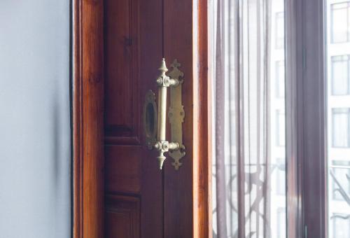 DestinationBCN Universitat Apartments