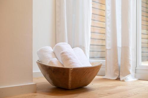 DestinationBCN Universitat Apartments