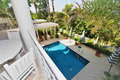 Sea Hawk - Private Beach House With Pool & Hot Tub Home - image 3