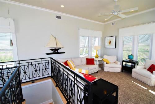 Four-Bedroom Holiday Home image 10