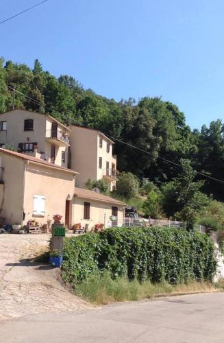 . Gîtes à COZZANO