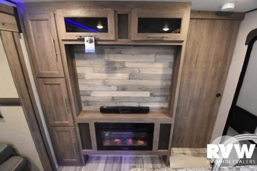 Hidden Grove - Travel Trailer - image 4