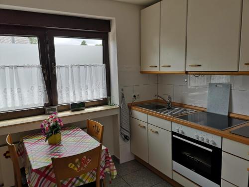 Gemütliches Ferienzimmer Hürth 4