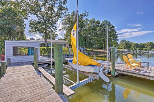 Waterfront Haven with Private Dock and Kayaks!