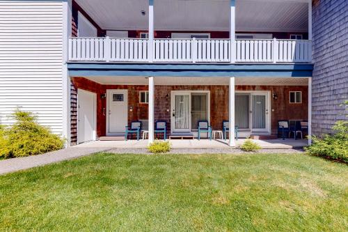Seafarer Resort - image 5