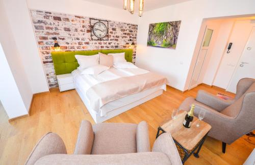 Grand Accommodation Apartments - image 5