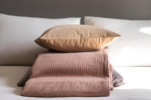 DestinationBCN Universitat Apartments