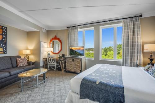 Dollywood's DreamMore Resort & Spa