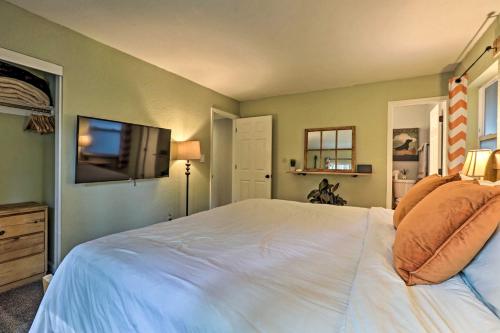 Amenity-Filled Home 1 Mi to Heavenly Ski Resort! - image 4