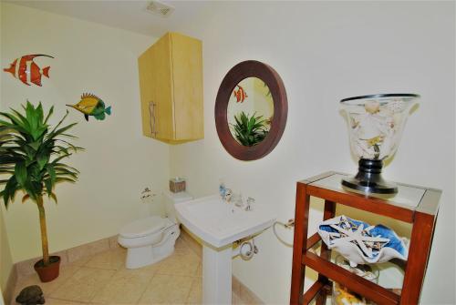 Sapphire Condo & Spa Unit #1304 - image 5