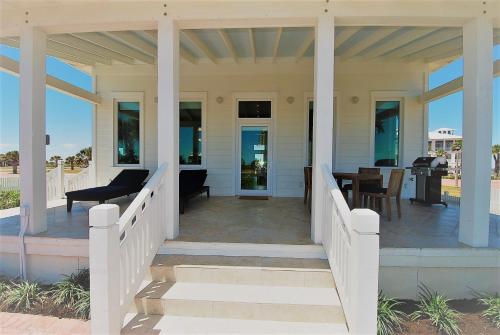 Two-Bedroom House image 10
