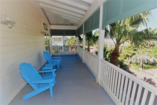 Four-Bedroom Holiday Home image 5