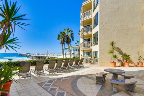 See the Sea 52 Condo
