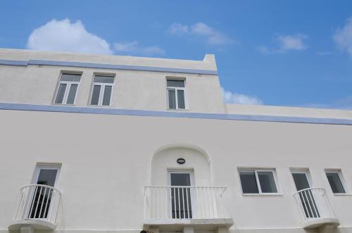 Cresta Beach Studios, St Julian's (foto 10)