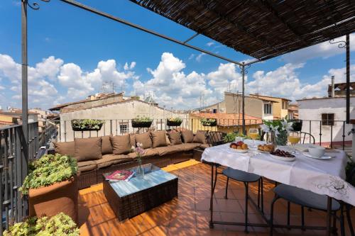 Santa Maria Novella Skylight Apartment, Florencie