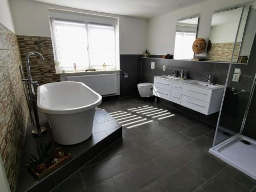 Vannas istaba, Ferienhaus Rosmarie am Elbradweg in Nunchritz