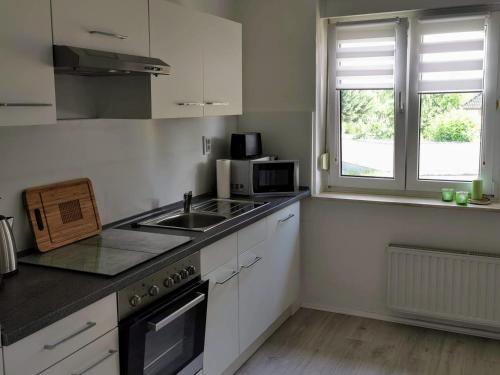 virtuve, Ferienhaus Rosmarie am Elbradweg in Nunchritz