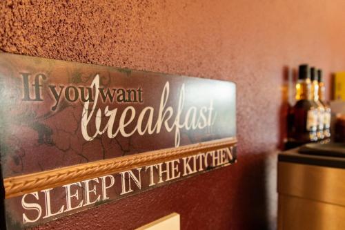 Twin Peaks B&B - image 3