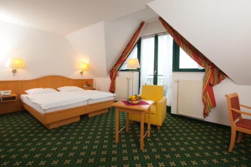 1 queen bed
