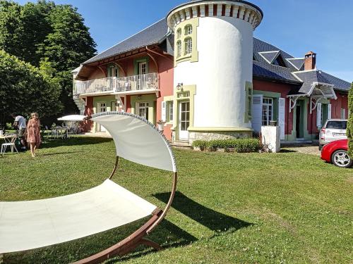 MANOIR DE LA TOUR gîte à louer Saint-Offenge-Dessous