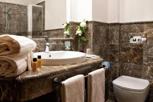 Taormina Park Hotel - image 13
