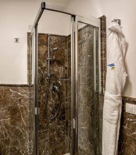 Taormina Park Hotel - image 8